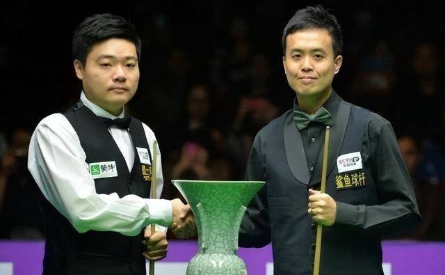 分更重, stron, 背后都能看